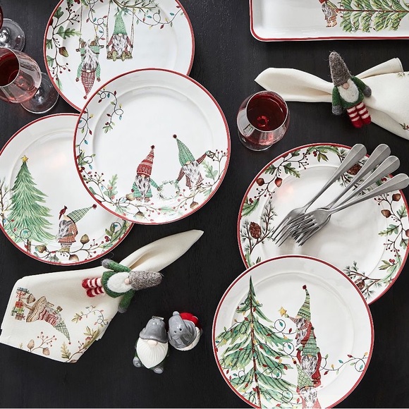 Pottery Barn Adorably Cute Gnome Handcrafted Wool Felt Napkin Rings - Set Of 4 - Picture 10 of 16